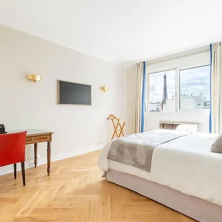 Penthouse Trocadero *