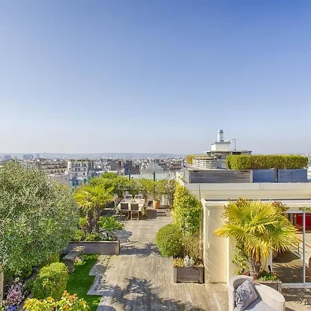 Penthouse Trocadero